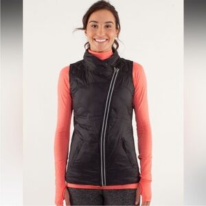 Lululemon What The Fluff Reversible Vest Black Goose Down Filled Warm Size 6